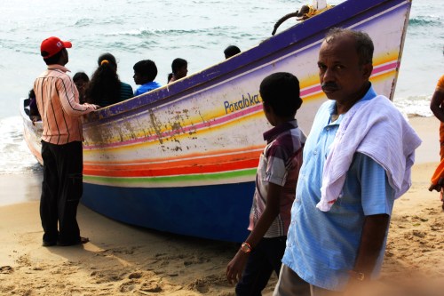 8403 Kerala beach scene