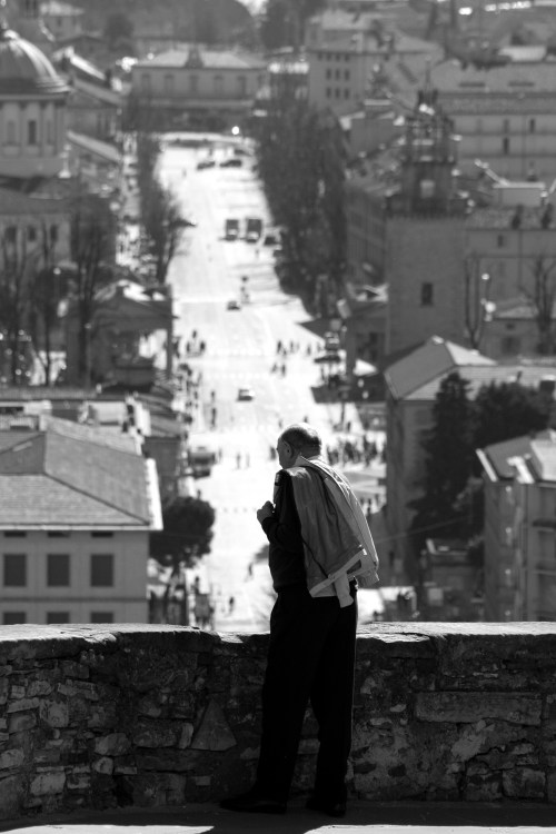 "My life is a counter-point, a kind of fugue and a falling away - and everything winds up being lost to me, and everything falls into oblivion, or into the hands of the other man" - Jorge Luis Borges. Bergamo, March 3, 2007