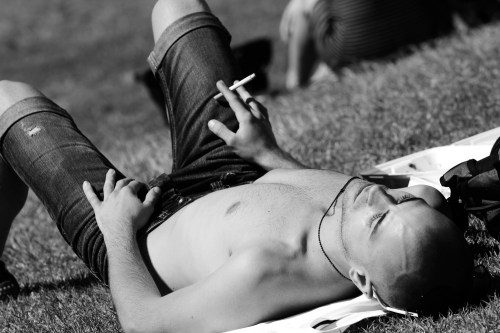 6018 Reclining smoker