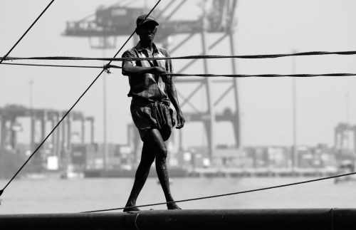 9769 Chinese fishing net man 2